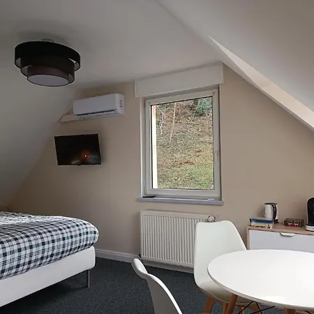 Oda ve Kahvaltı La Fontaine Aux Enfants - Gr5 - Avec Sdb Privee Abreschviller