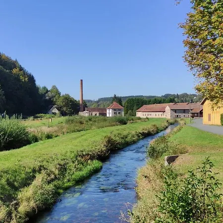La Fontaine Aux Enfants - Gr5 - Avec Sdb Privee 3* Abreschviller