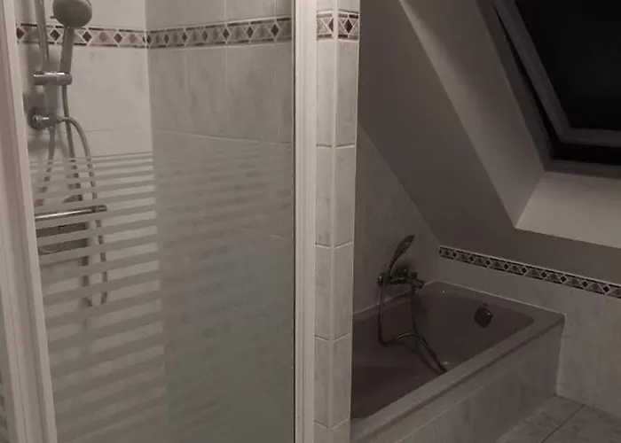 La Fontaine Aux Enfants - Gr5 - Avec Sdb Privee